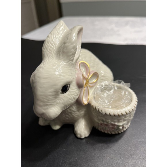 Lenox Easter Bunny Rabbit Flowers Candle Holder Figurine - Picture 11 of 13